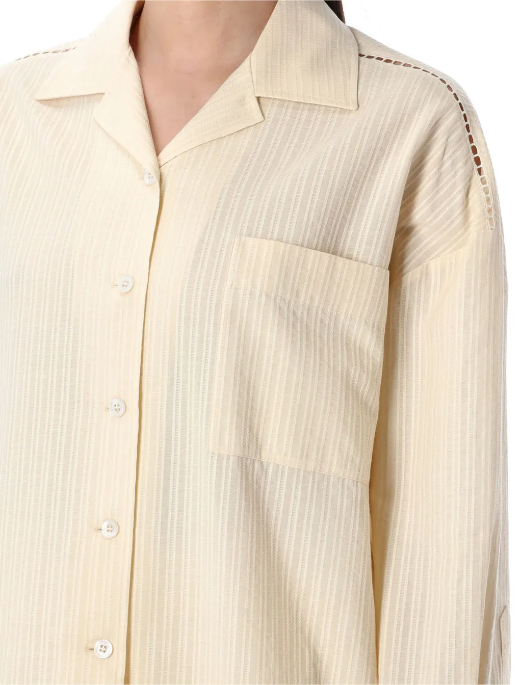 Long Sleeved Buttoned Shirt