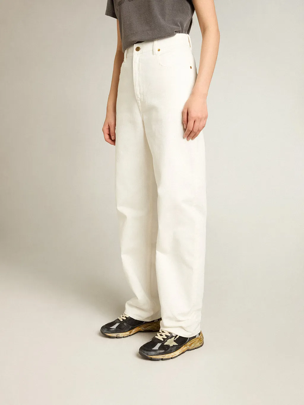 Straight-Leg Jeans