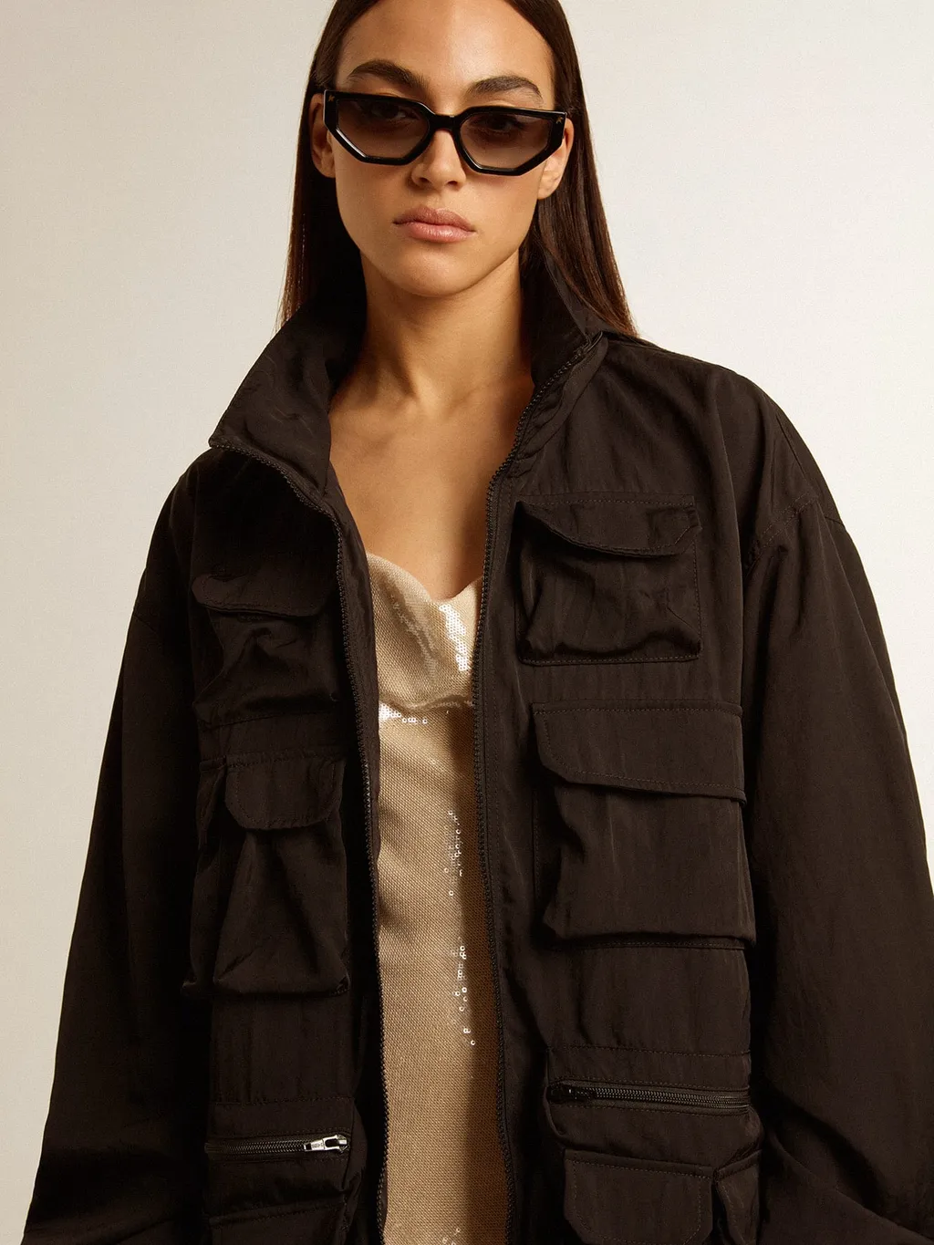 Pockets Detailed High-Neck Windbreaker