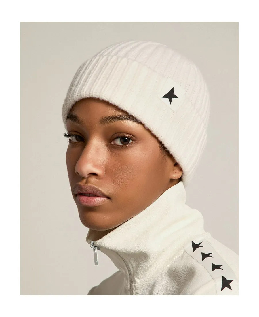 Star Patch Ribbed Beanie