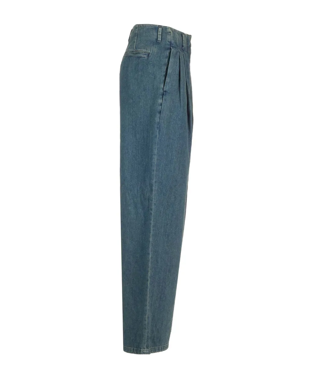 Straight-Leg Jeans