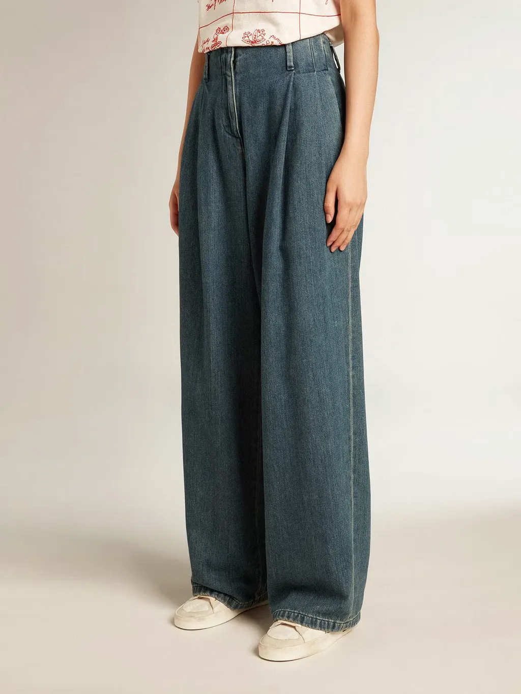 Straight-Leg Jeans