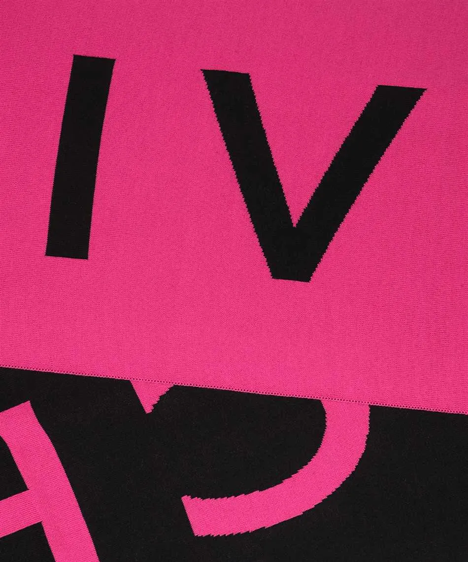 Logo Scarf