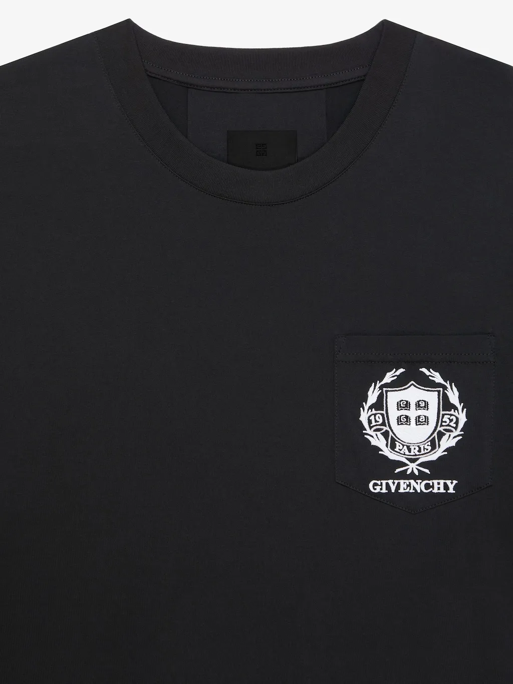 Crest Logo Embroidered T-Shirt