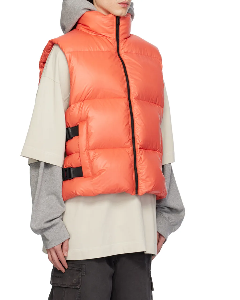 Sleeveless Puffer Jacket With Buckles
