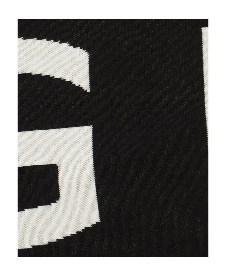 Logo Inlaid Knitted Scarf