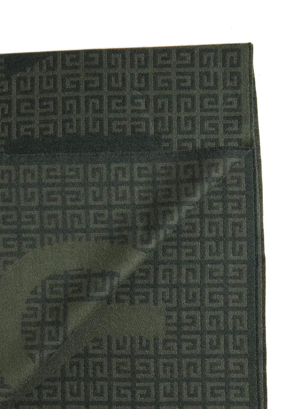 Logo Detail Scarf