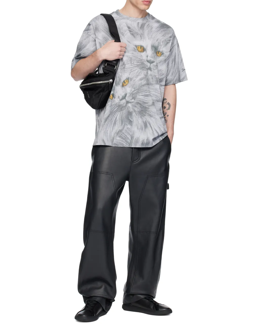 Small G-Zip Triangle Shoulder Bag