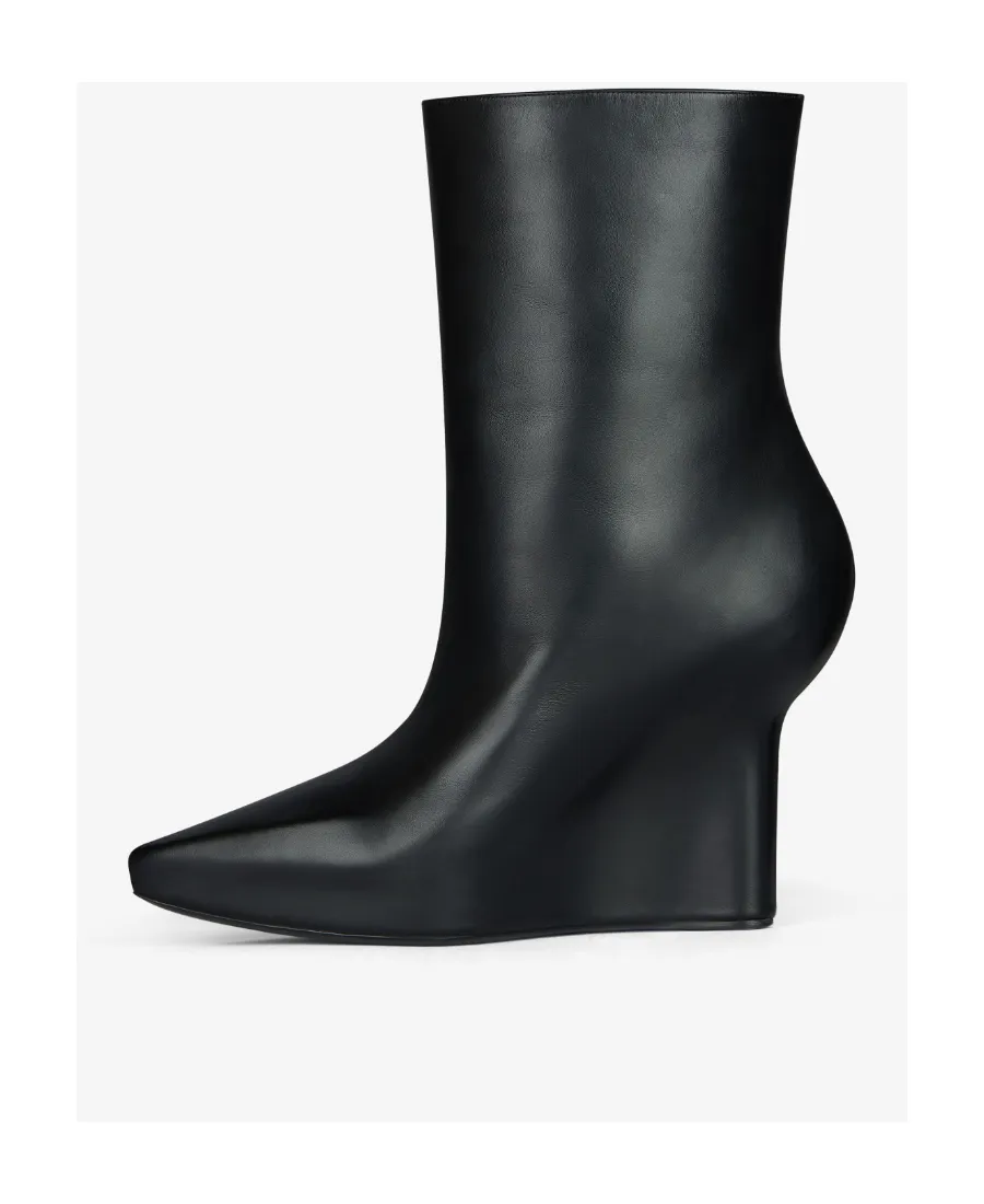 Lock Plaque Detail Wedge Boots