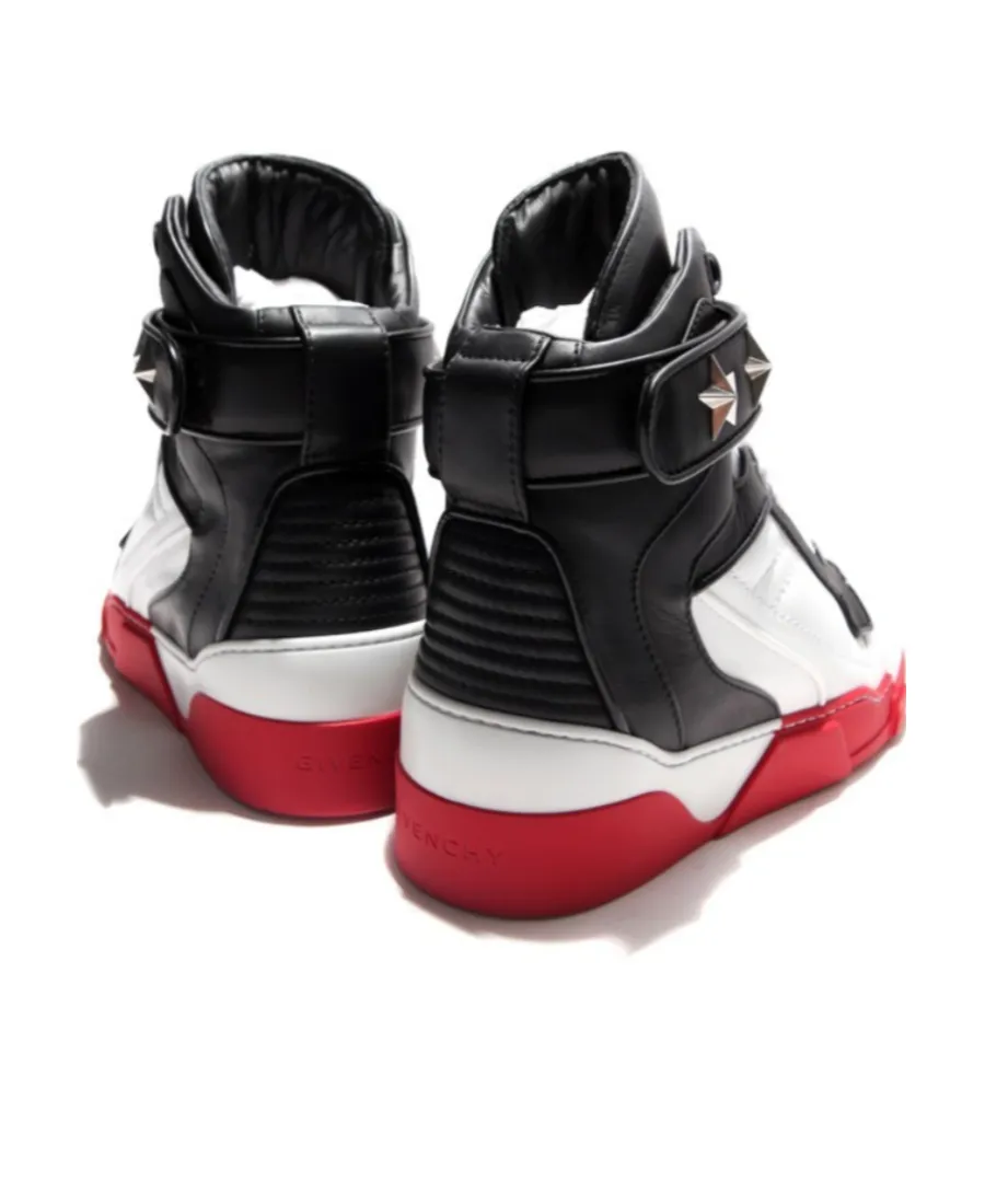 Star Embellished Casual Sneakers