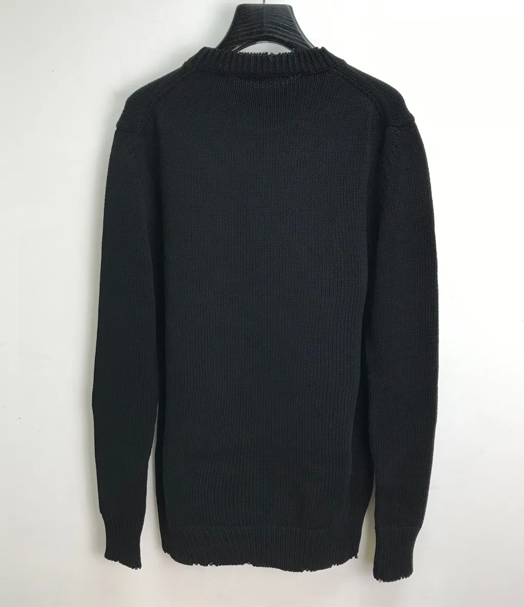 Logo Letter Pullover