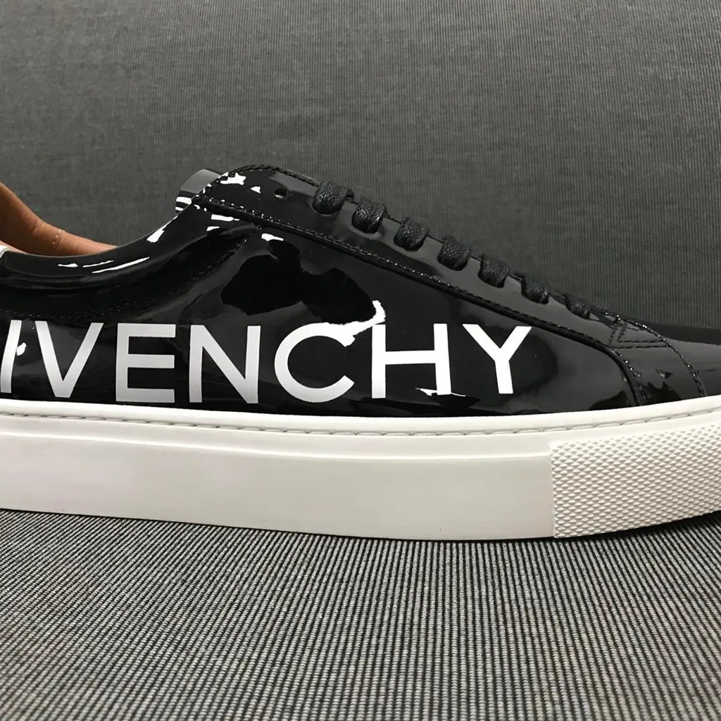 Urban Street Logo-Print Sneakers