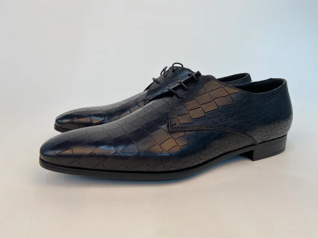 Logo Detail Business Casual Shoes