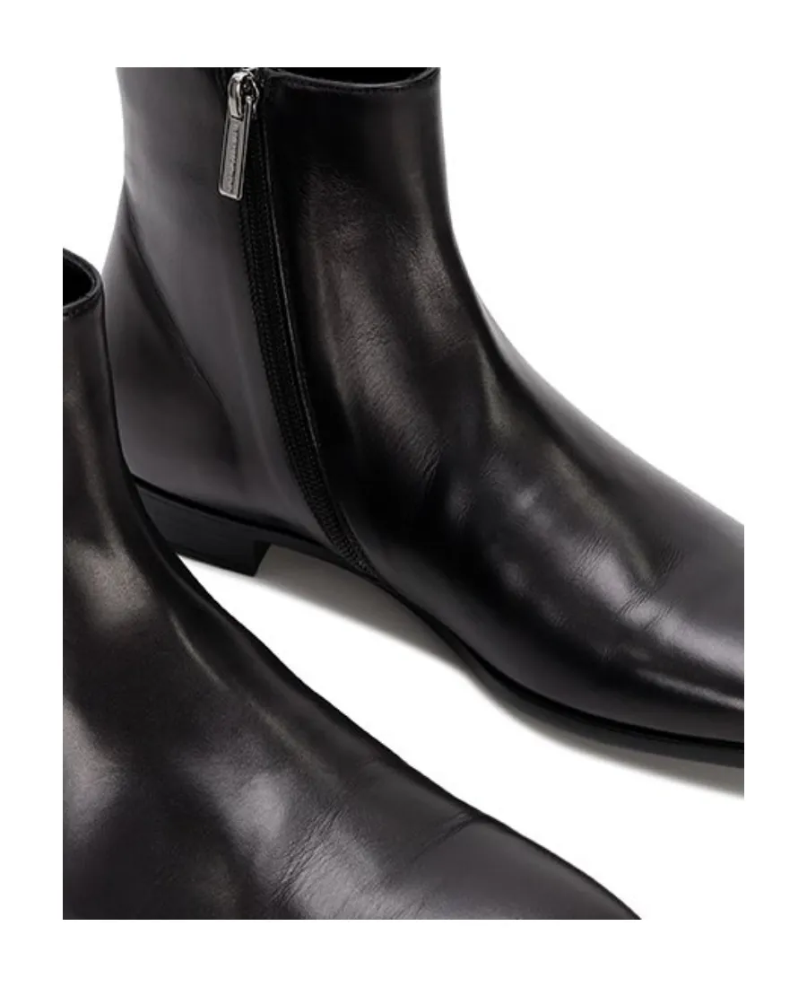 Logo Boots