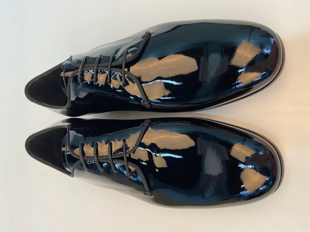 Lace Derby