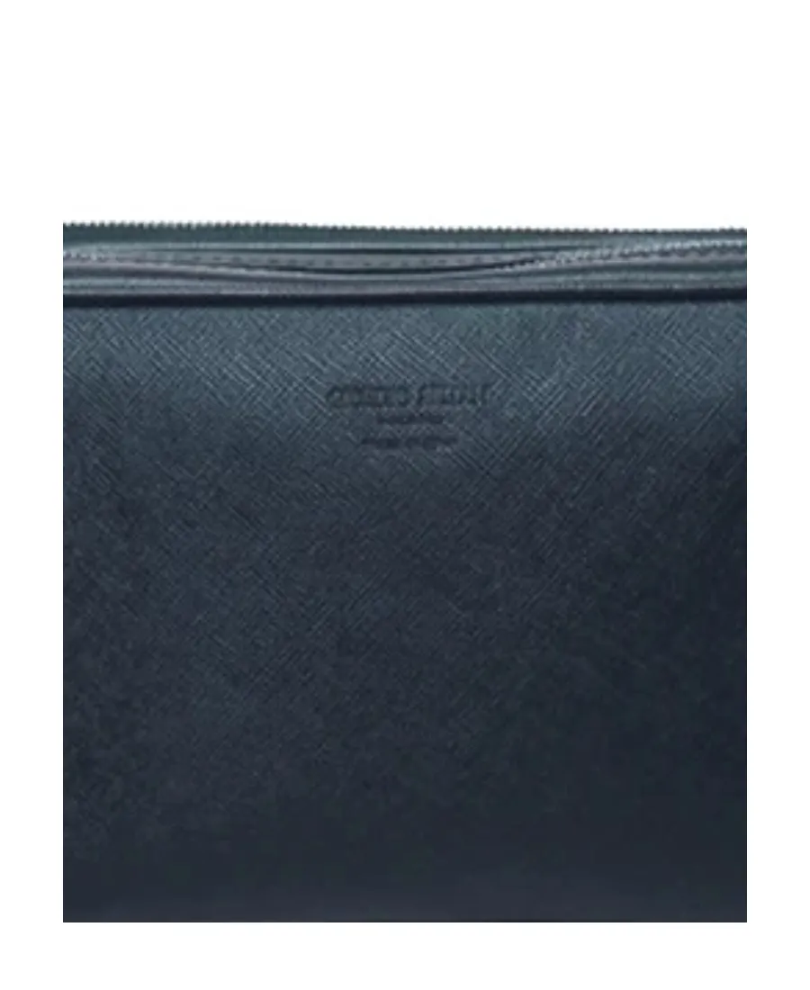 Logo Details Clutch