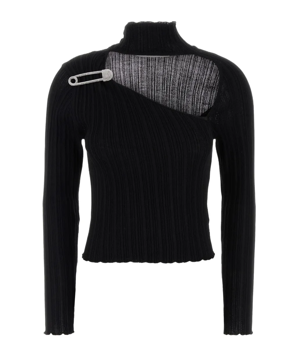 Asymmetric Knitwear