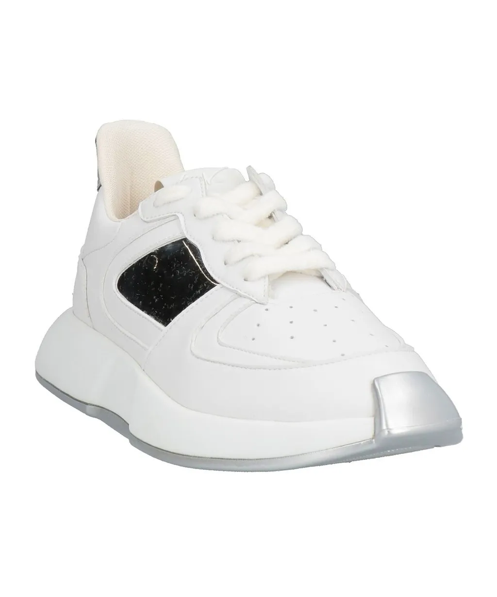 Round-Headed Sports Shoes