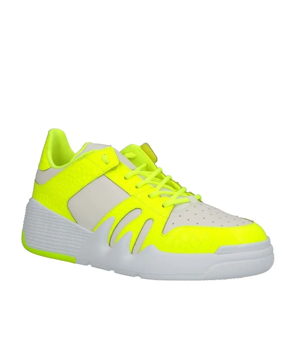 Round-Headed Sports Shoes