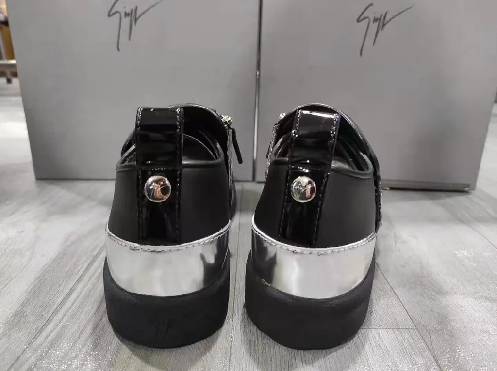 Logo Casual Shoes