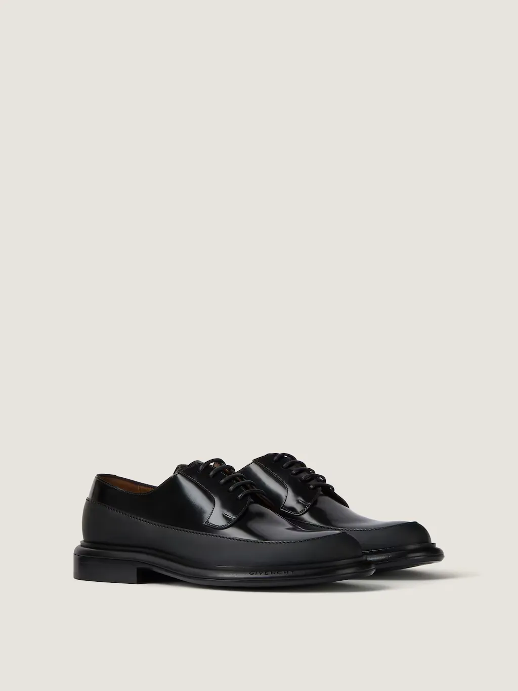 Derbies In Leather