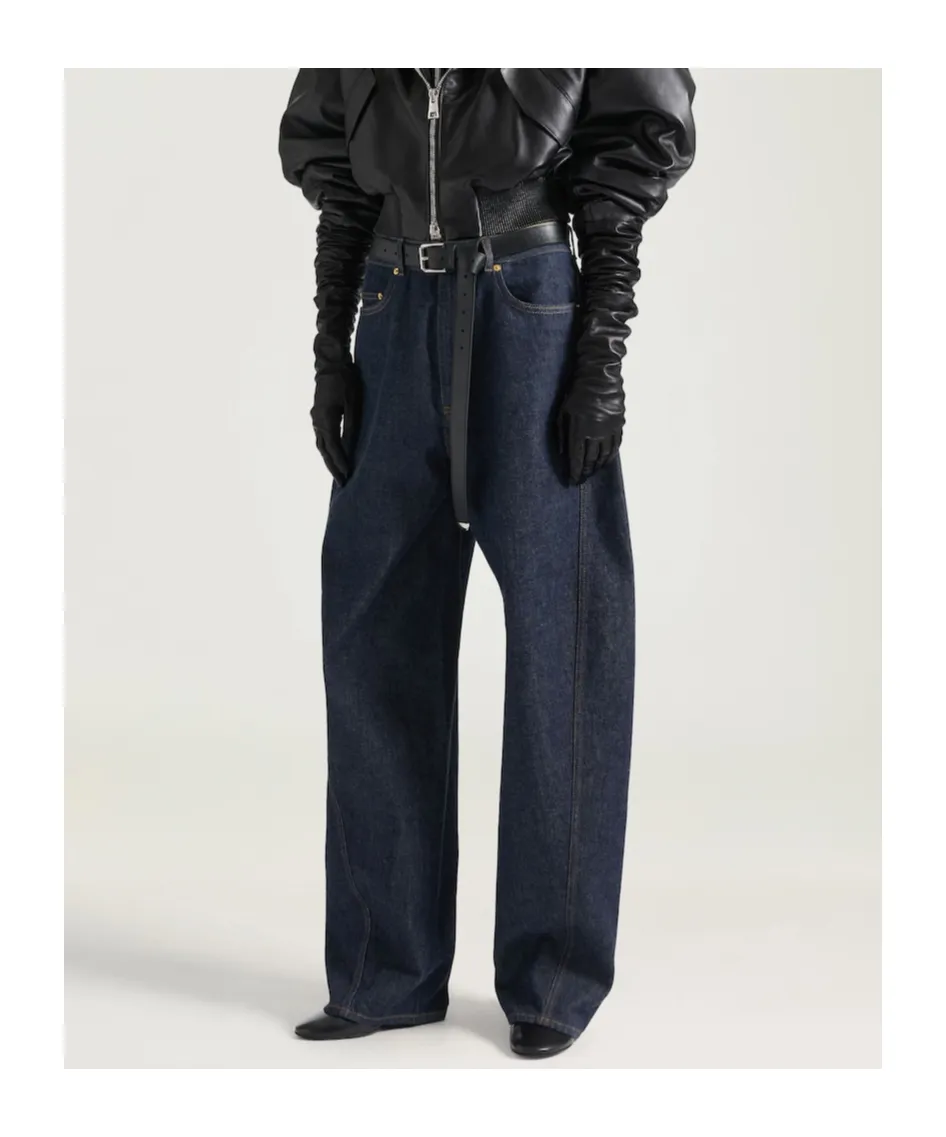 Wide-Leg Jeans