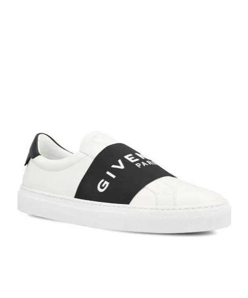 Logo Detailed Low-Top Sneakers