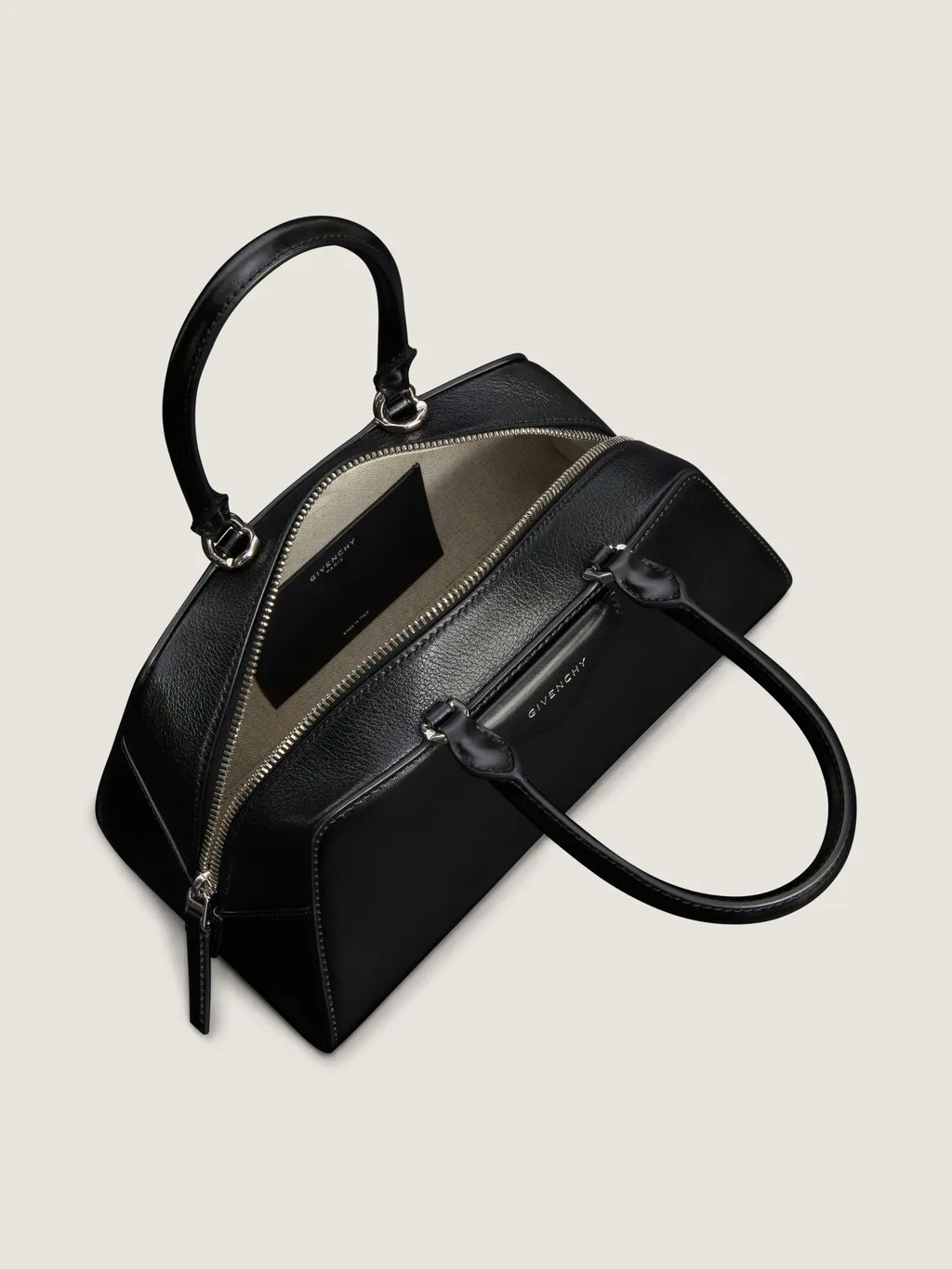 Antigona East West Small Top Handle Bag