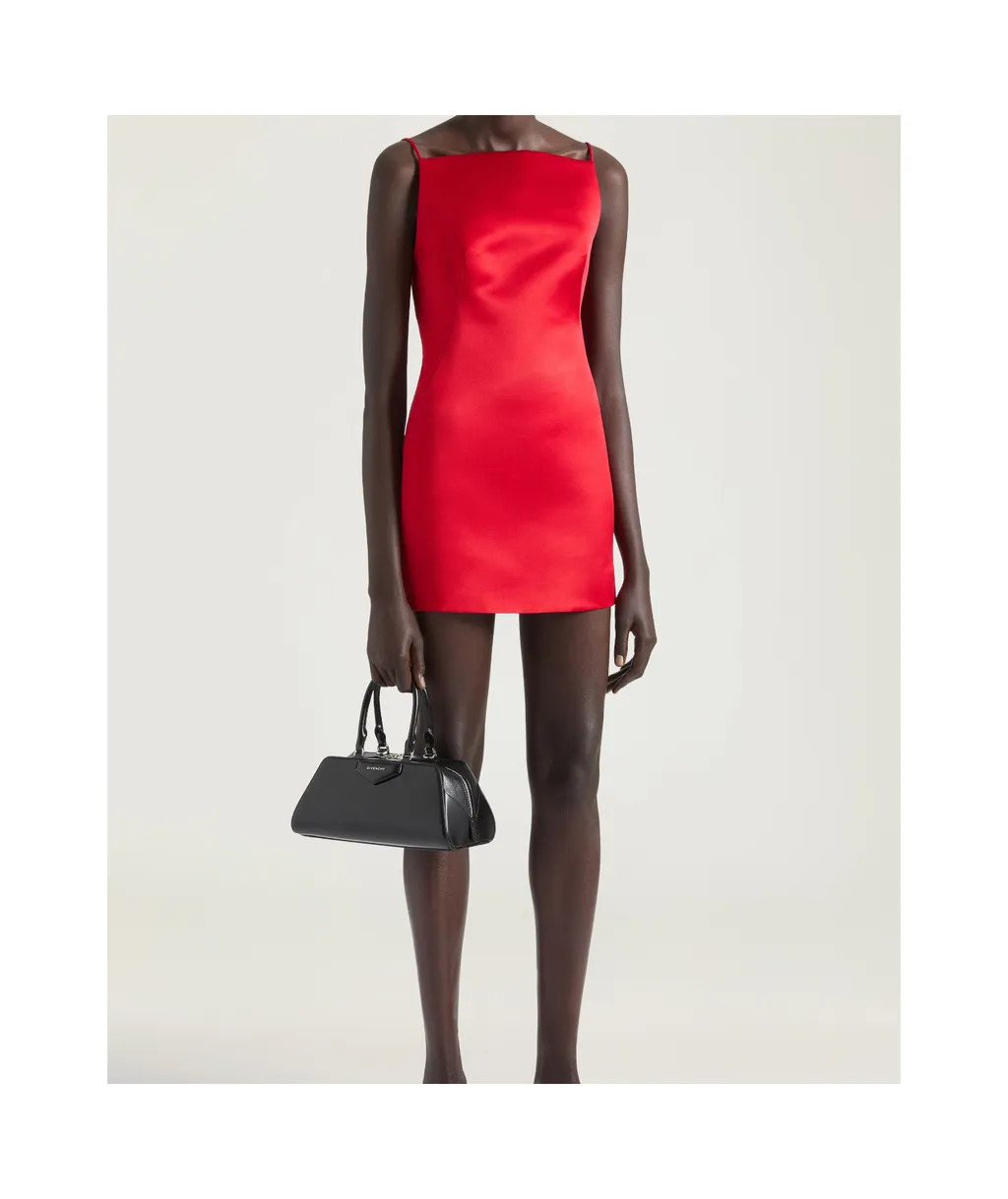 Antigona East West Small Top Handle Bag