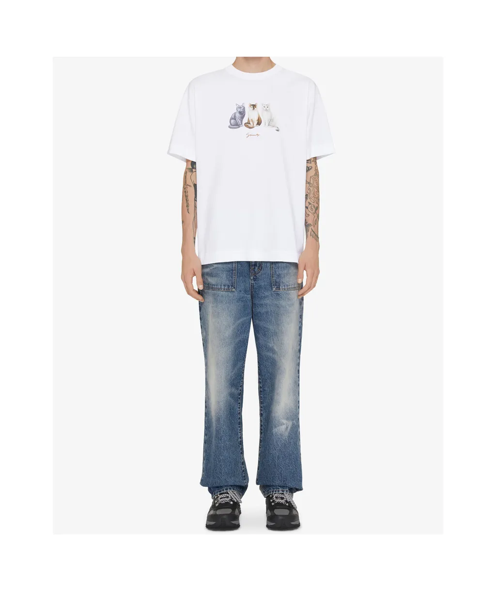 Washed Loose-Fit Jeans
