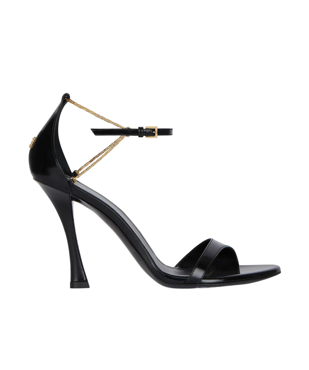 4G Liquid Chain Detailed Sandals
