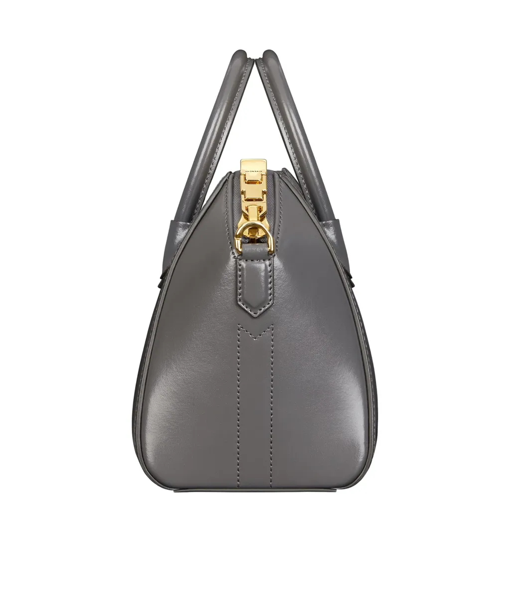 Antigona Mini Top Handle Bag