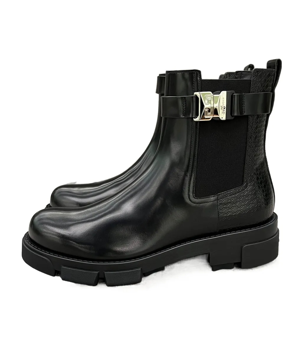 Terra Chelsea Boots