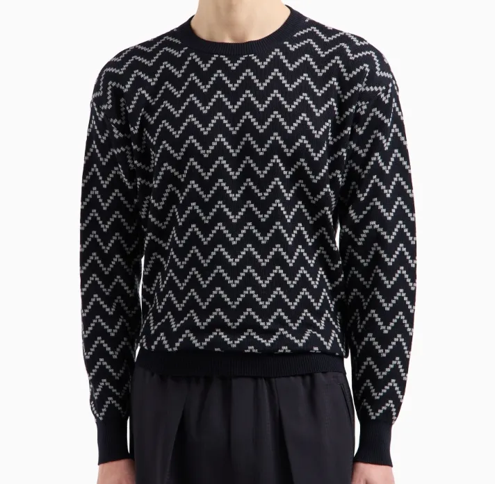 Zigzag-Pattern Jumper