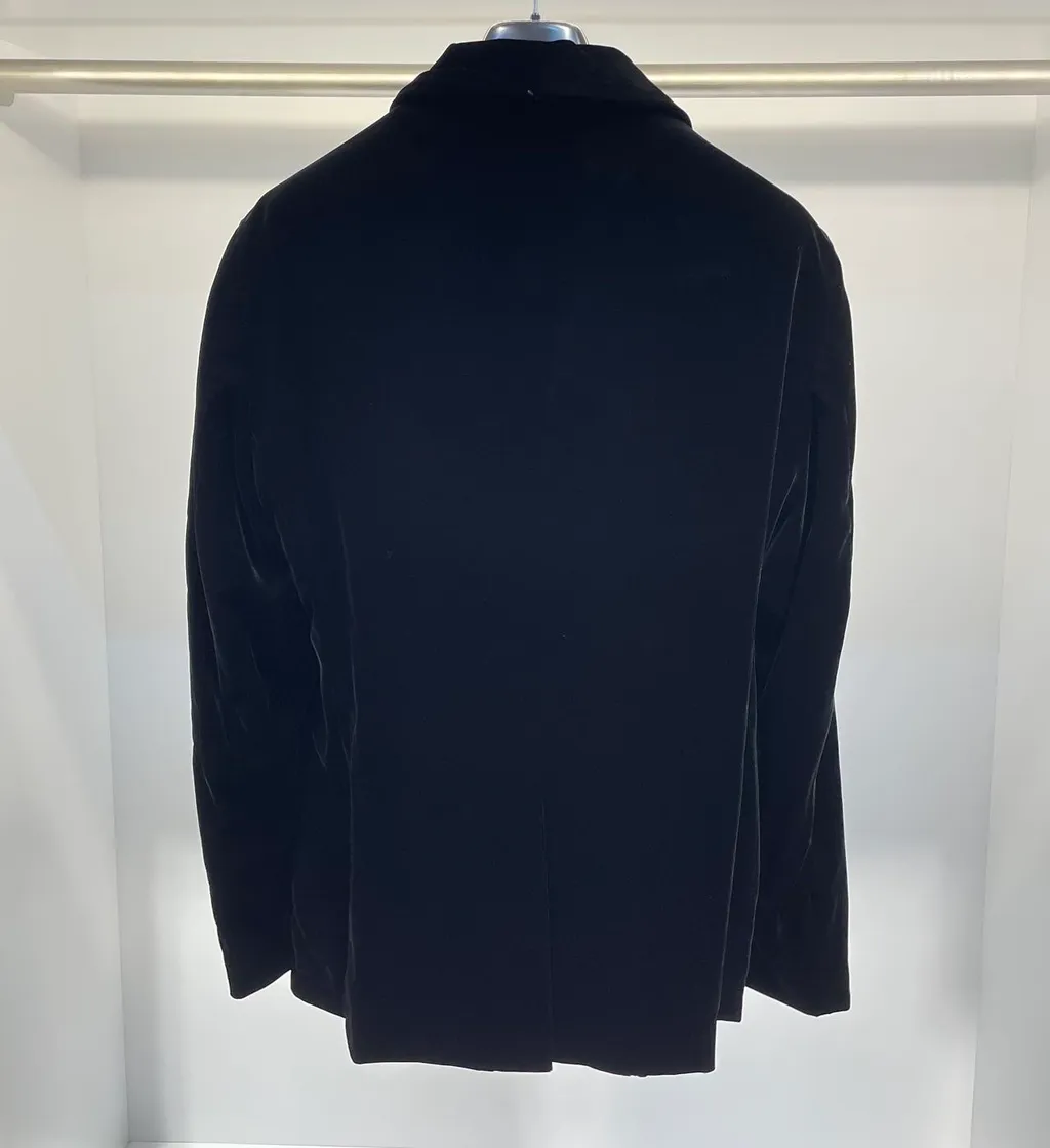 Long-Sleeved Suit Coat