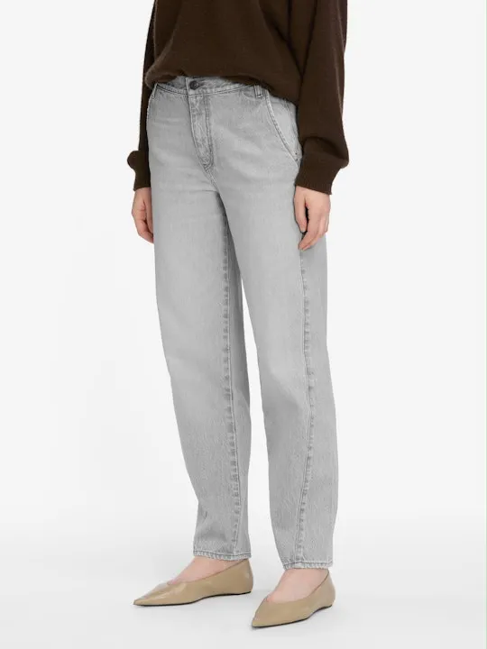 Mid Rise Jeans