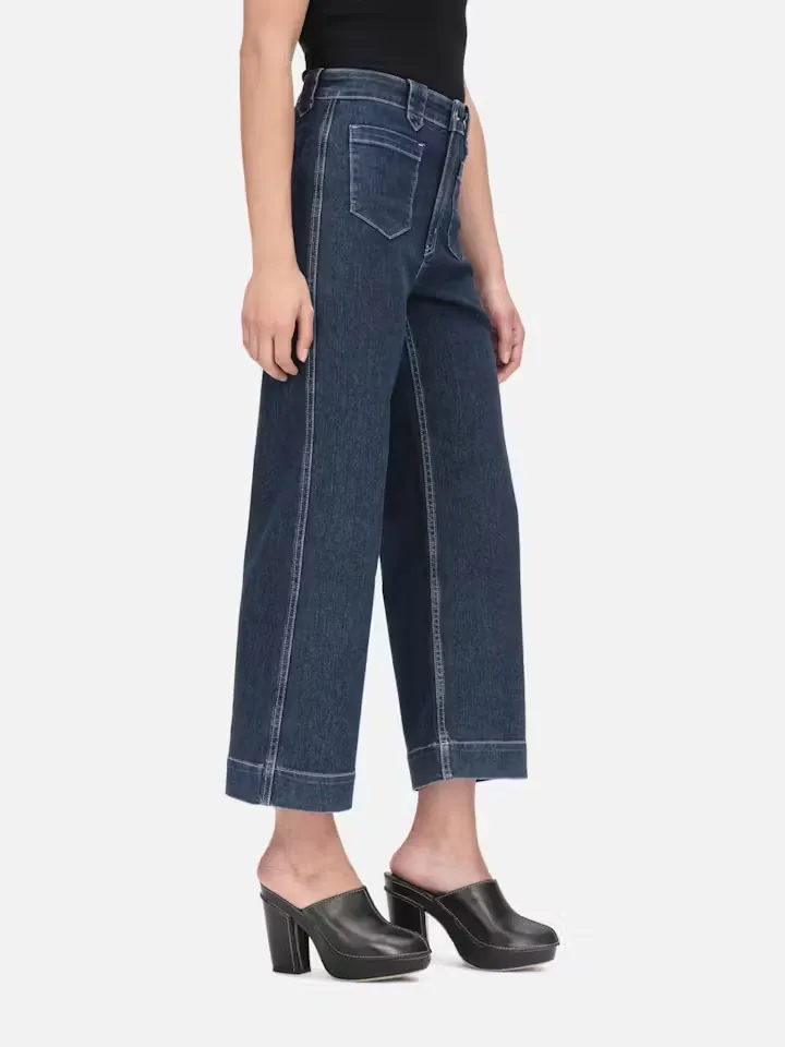Belt-Loop Jeans