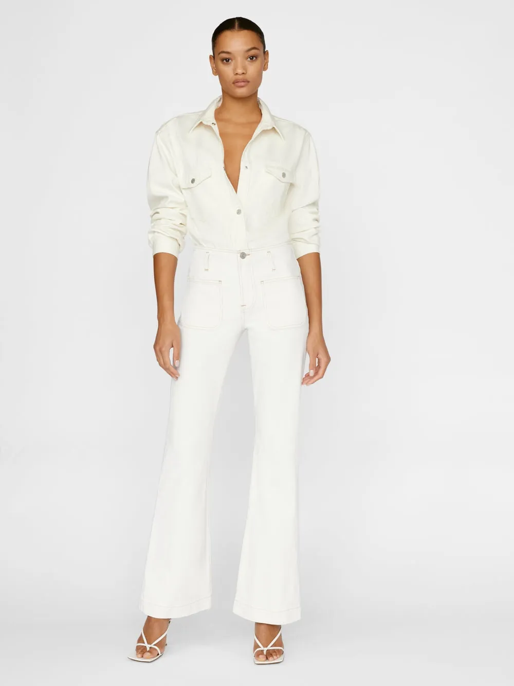Long-Sleeved Buttoned Shirt