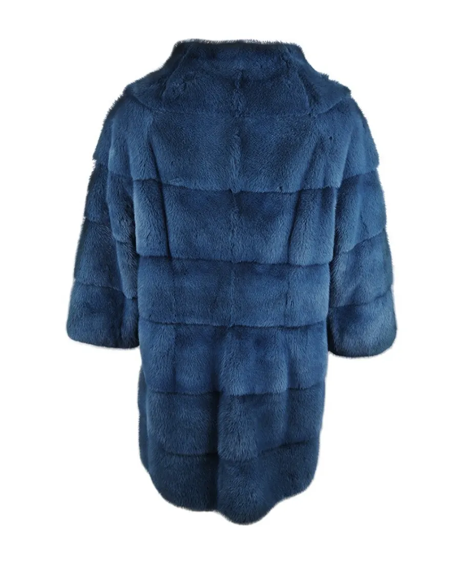 Round-Necked Fur