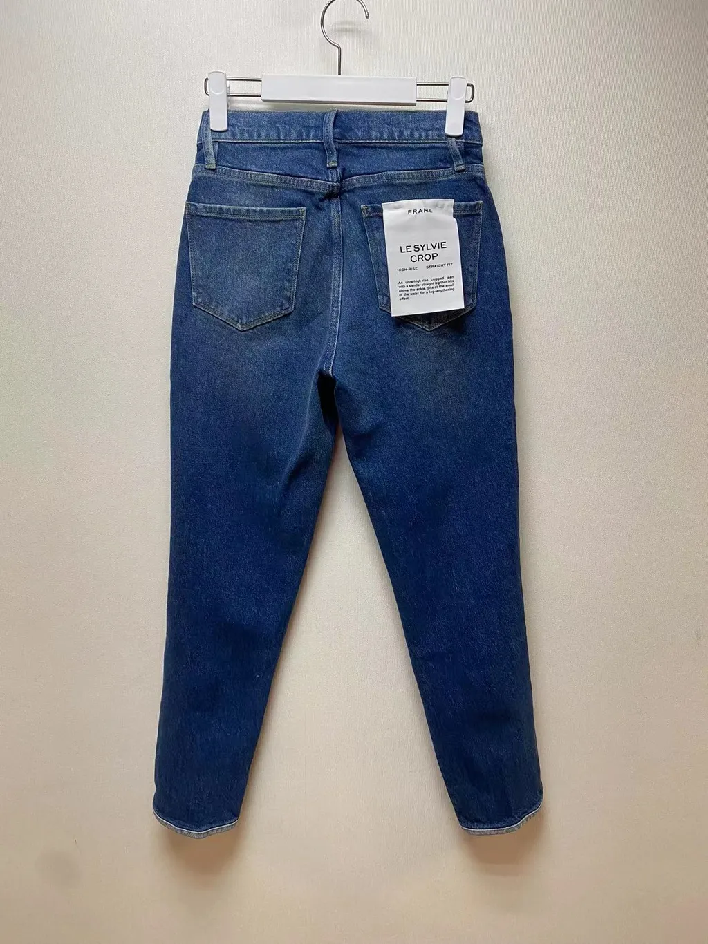 Straight Jeans