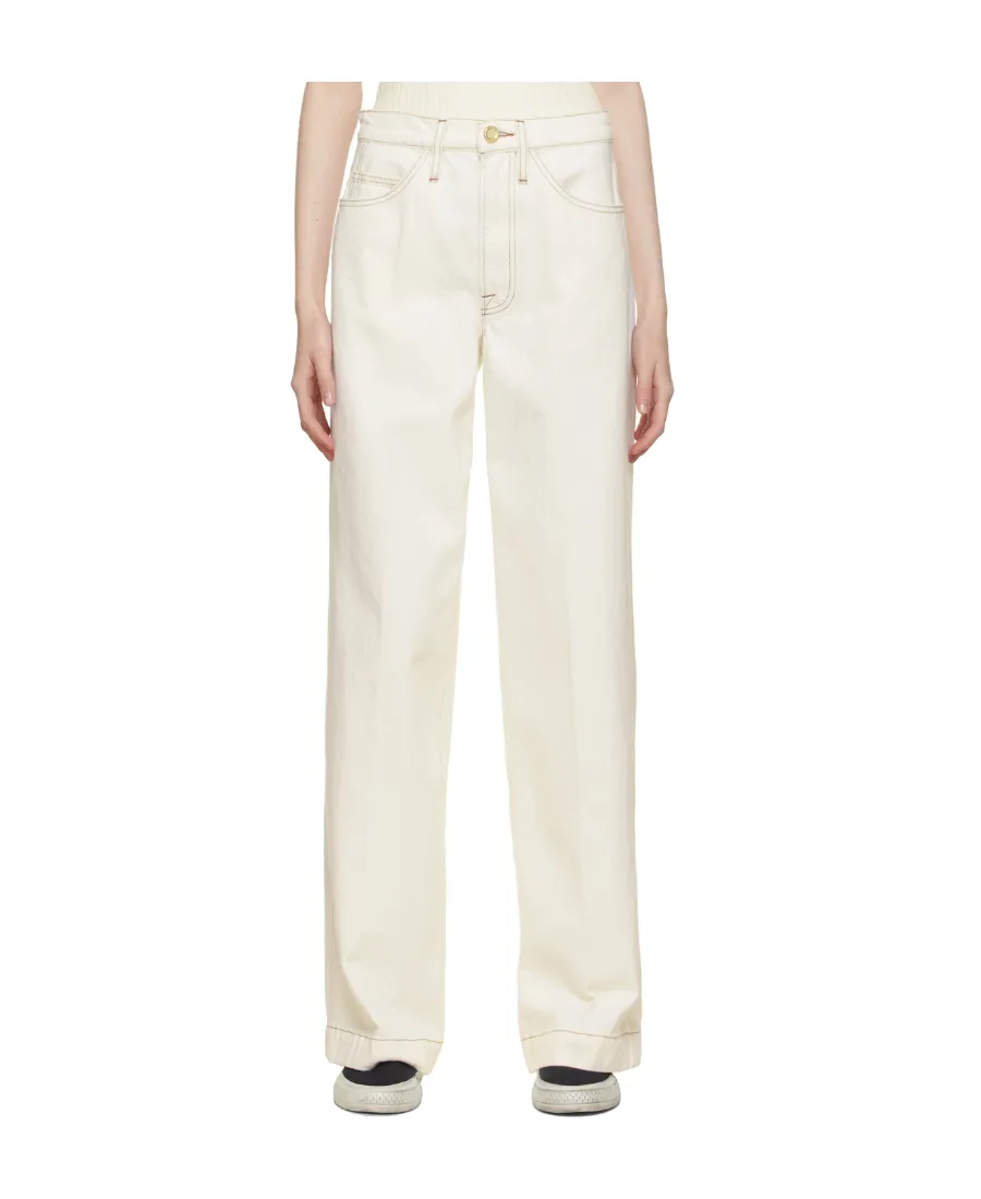 Wide-Legged Jeans