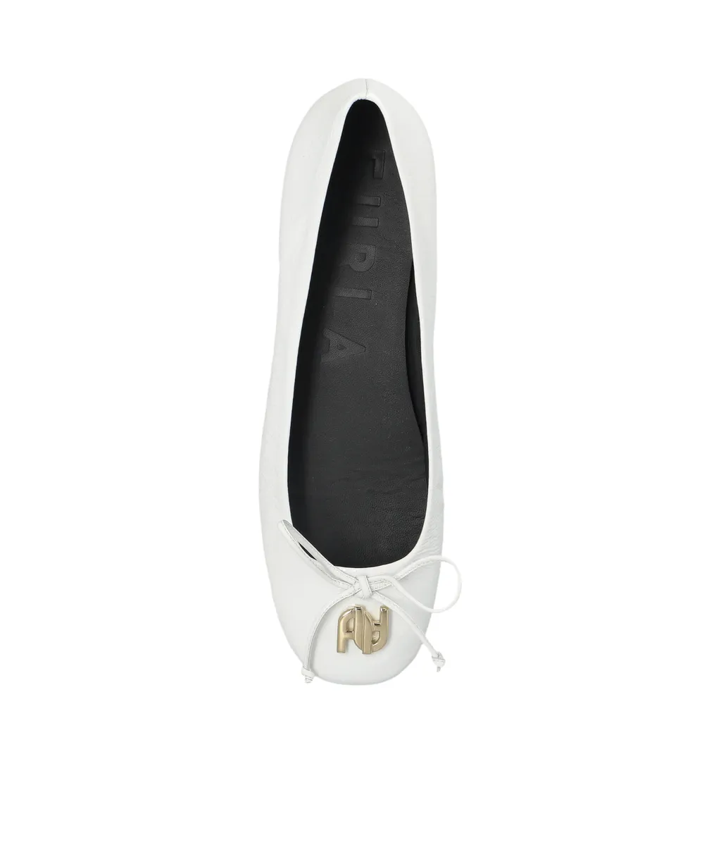 Logo Plaque Flat Shoes