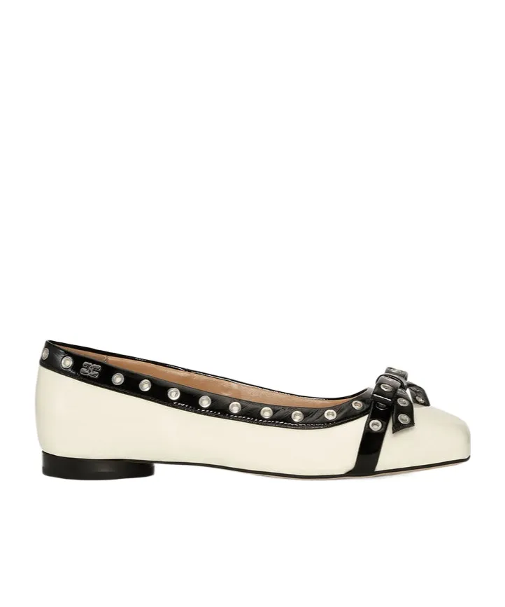 Eyelets Bow Ballerinas