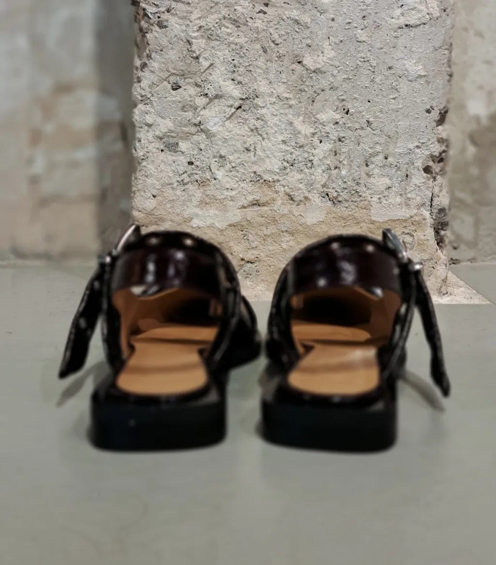 Pointed Flat Sandals