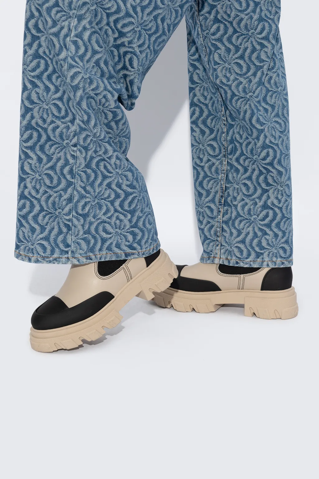 Chelsea Boots With Logo