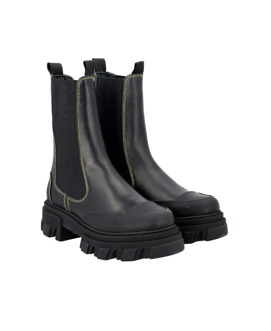 Round-Headed Short Boots