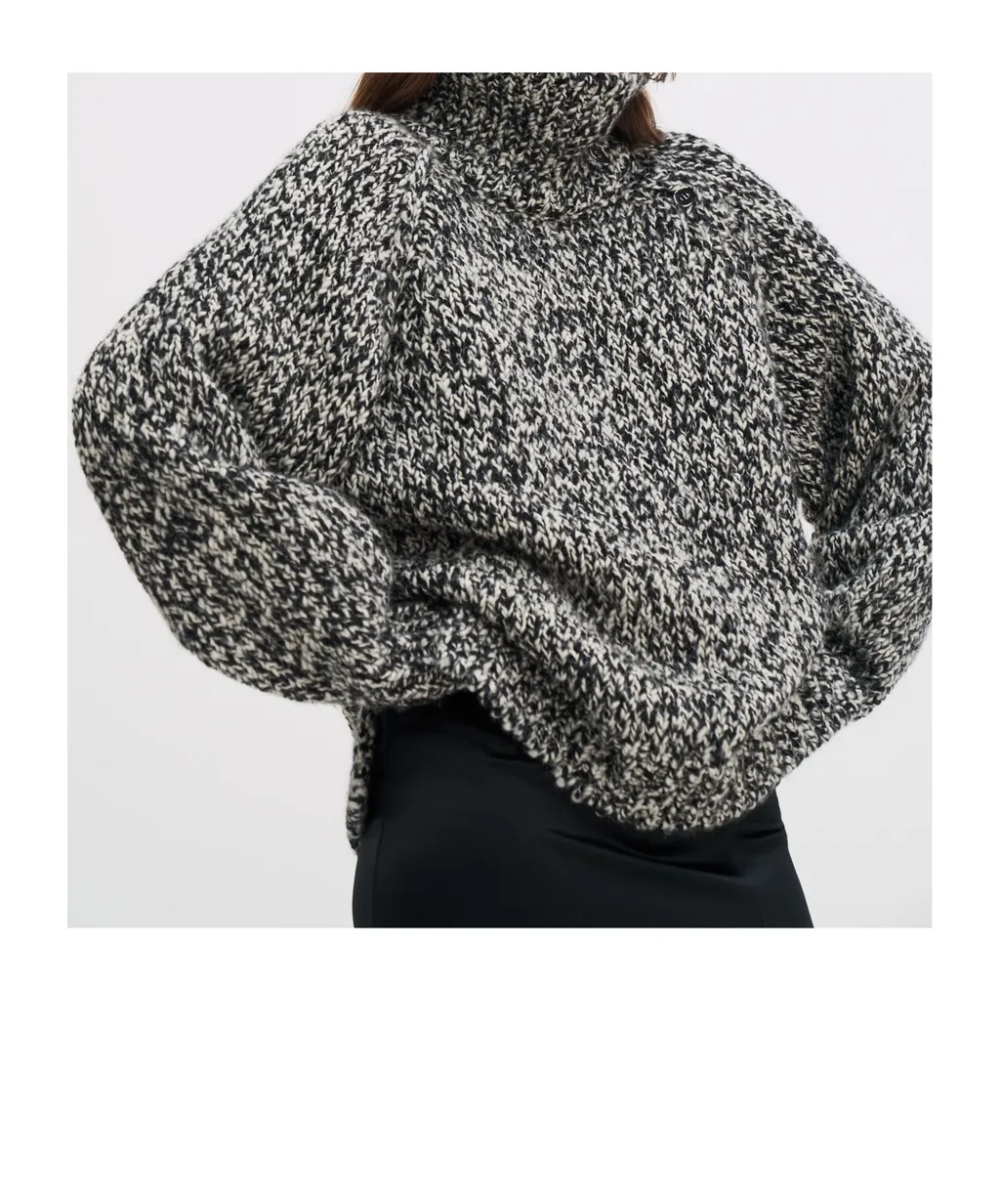 High Neck Buttoned Knitwear