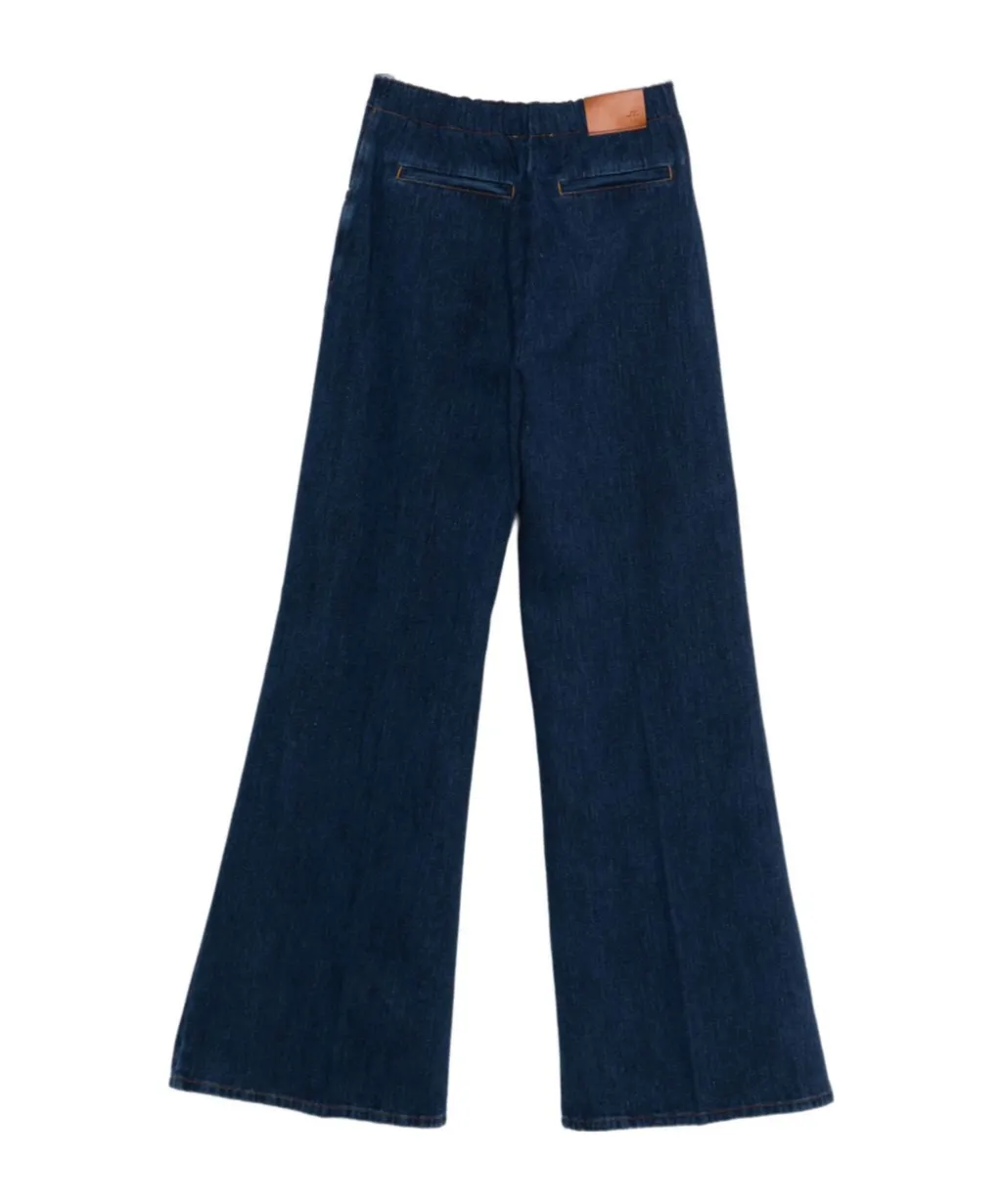 Wide-Leg Jeans