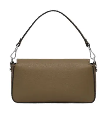 Selleria Bag With 612 Hand-Sewn Topstitches