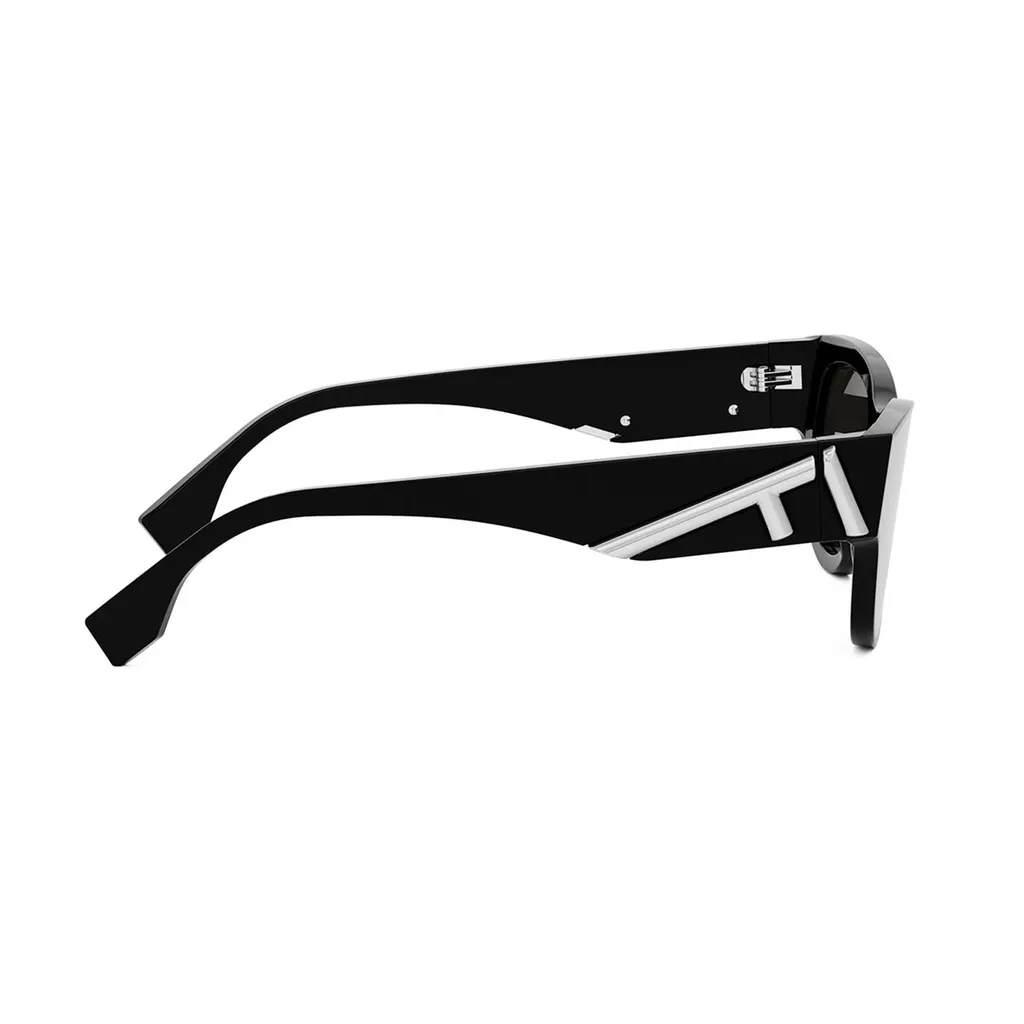 Cat-Eye Frame Sunglasses
